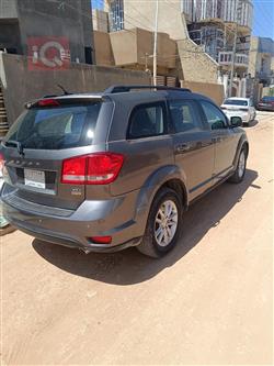 دودج جورني